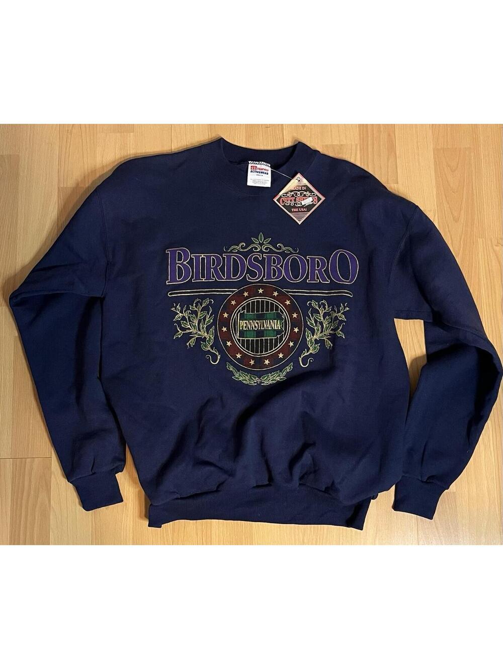 Vintage Local Town Birdsboro, PA Navy 90s Crew Neck Sweatshirt Gold Granny